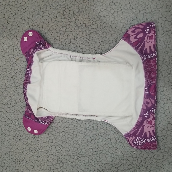 Bum Genius Flips Cloth Diapers - Set Of 7! - Picture 4 of 6